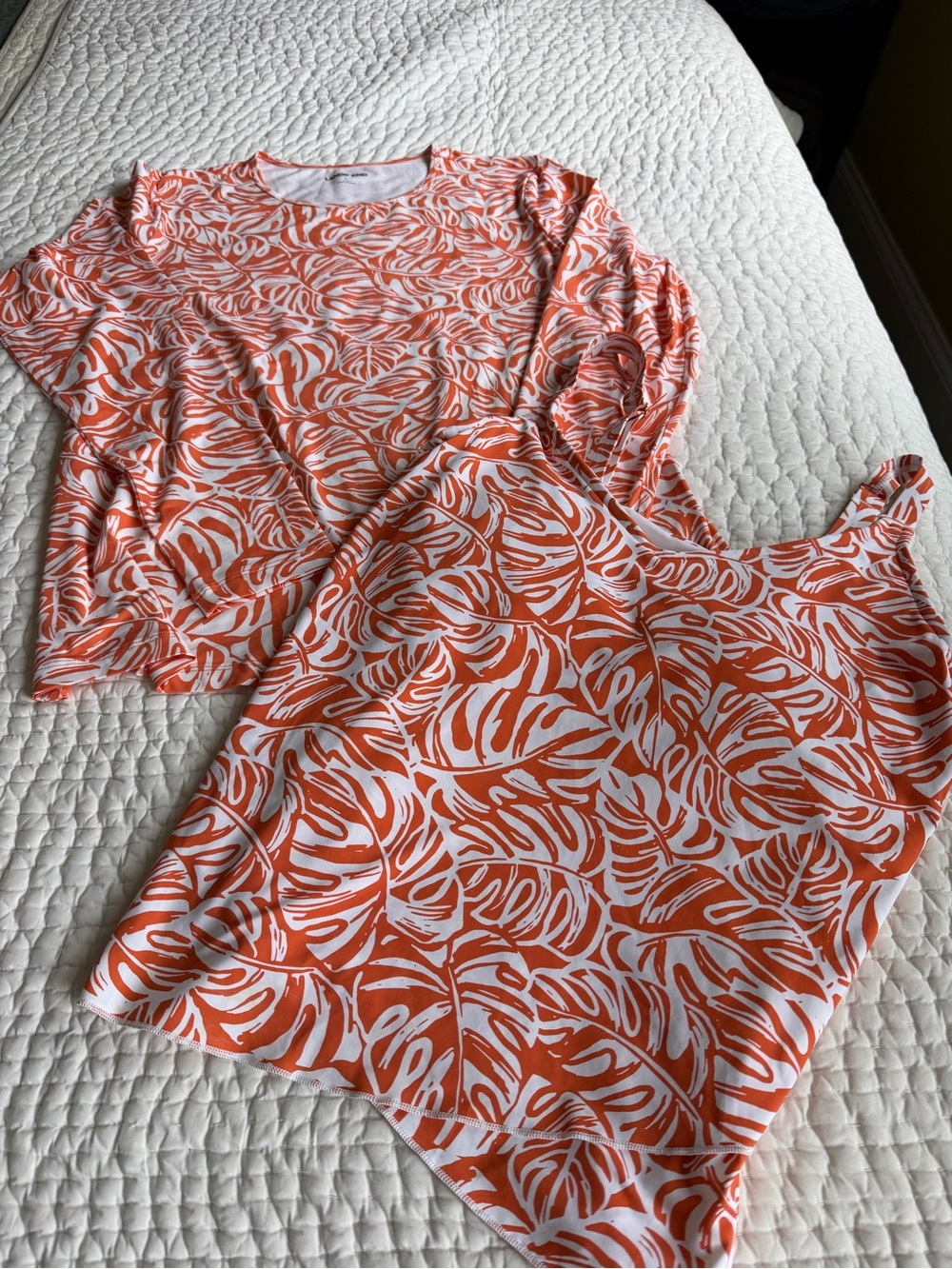 Land’s End Orange print Tankini swimsuit top and matching rash guard